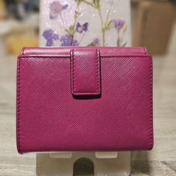 Salvatore Ferragamo wallet - Picture 2 of 13